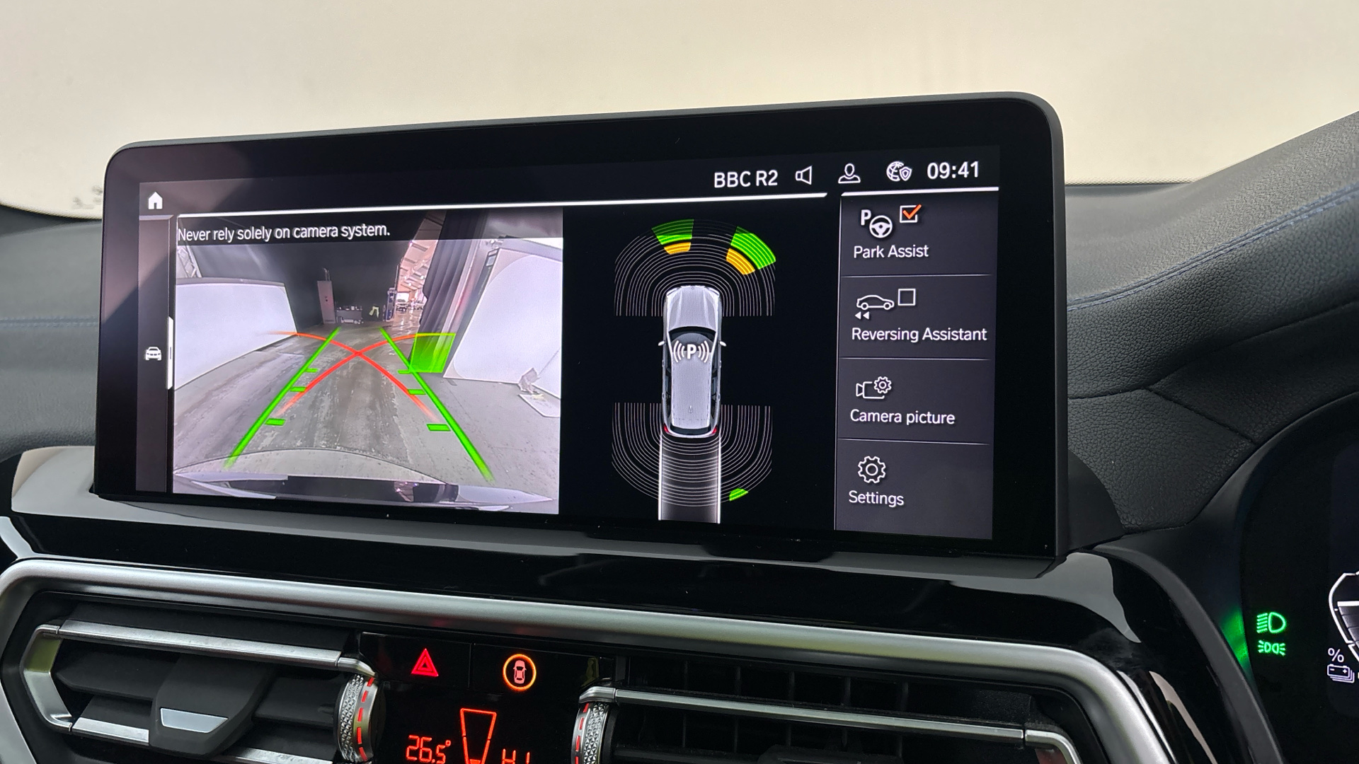 4020805 210kW M Sport 80kWh 5dr Auto