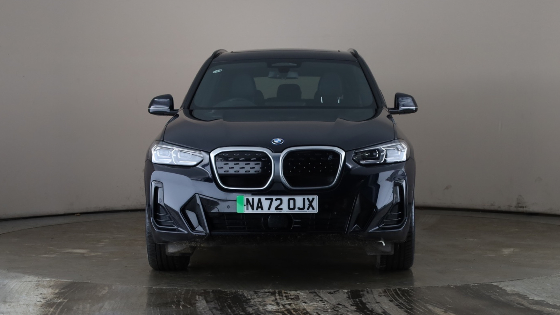 4020820 210kW M Sport 80kWh 5dr Auto