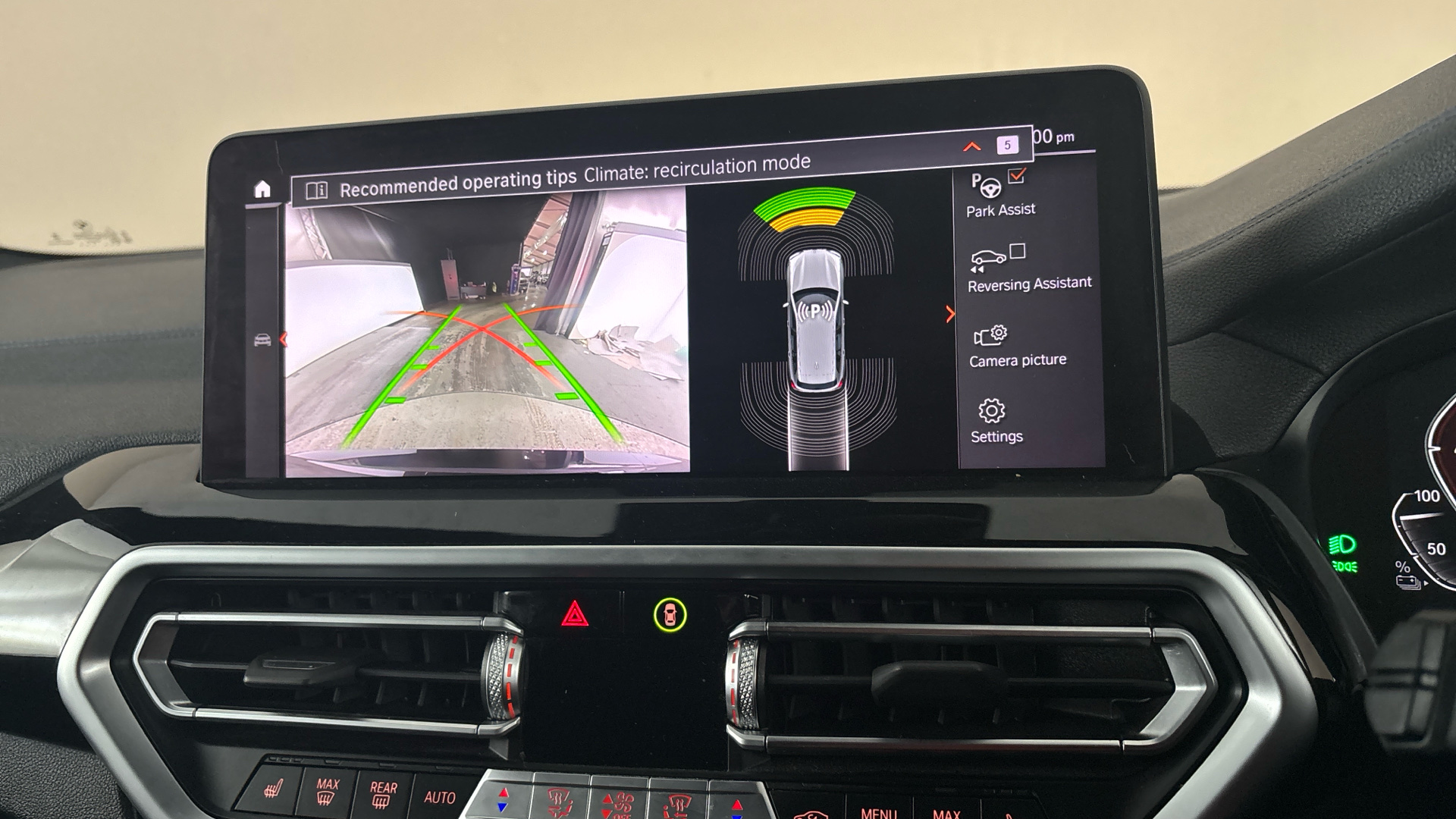 4020820 210kW M Sport 80kWh 5dr Auto