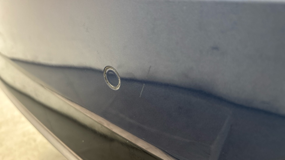 BMW iX3 Scratches