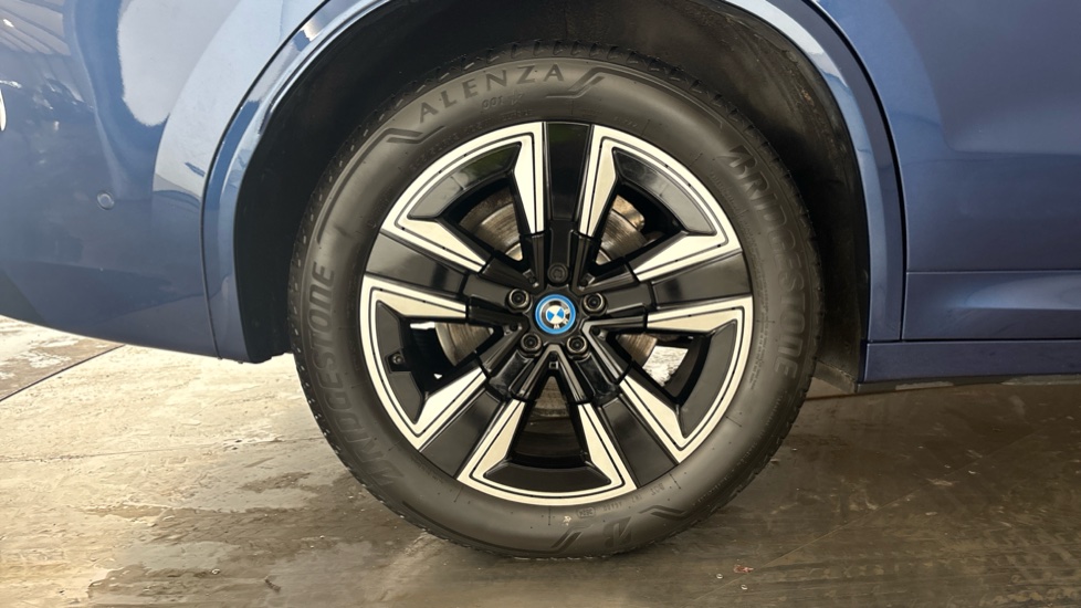 BMW iX3 Image 19