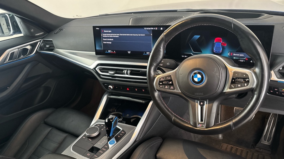 BMW I4 Image 9