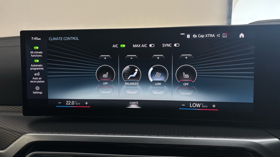 BMW I4 Image 12
