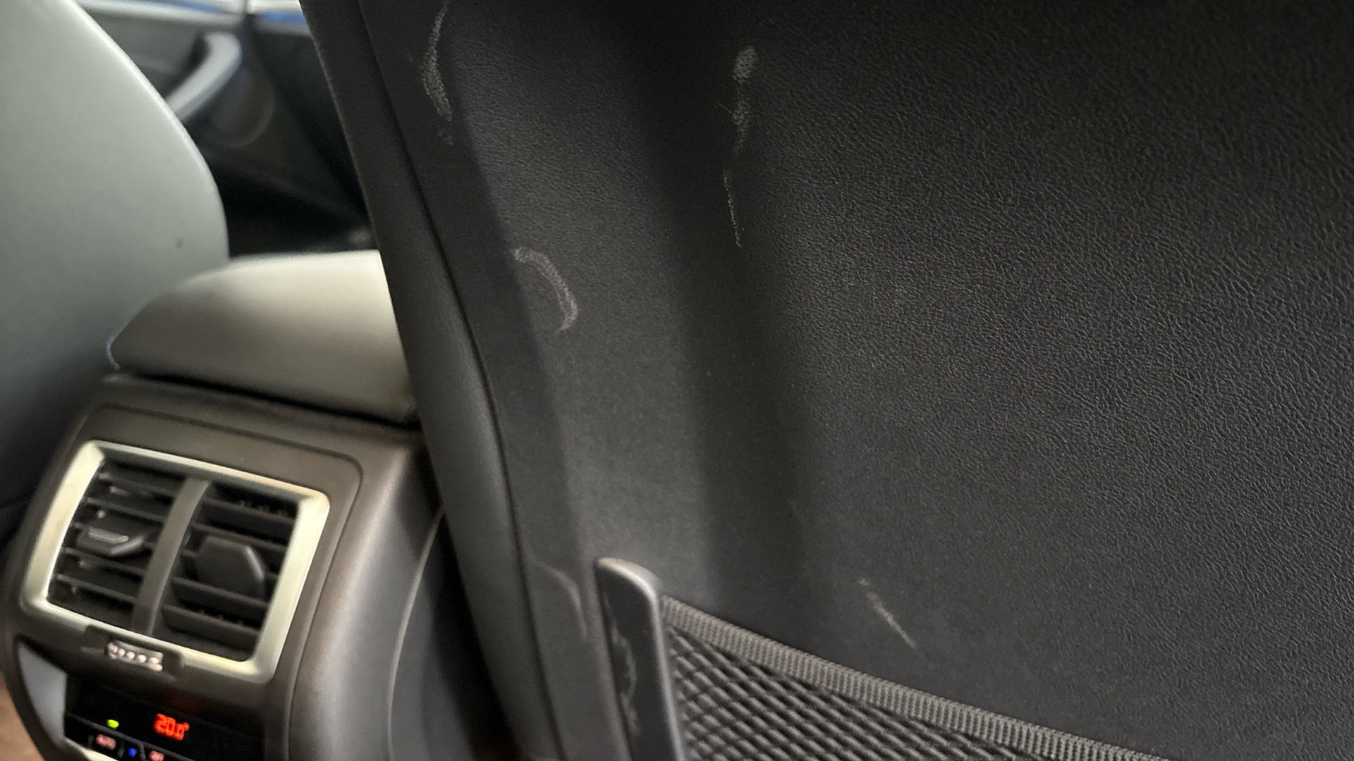 4027567 210kW M Sport 80kWh 5dr Auto