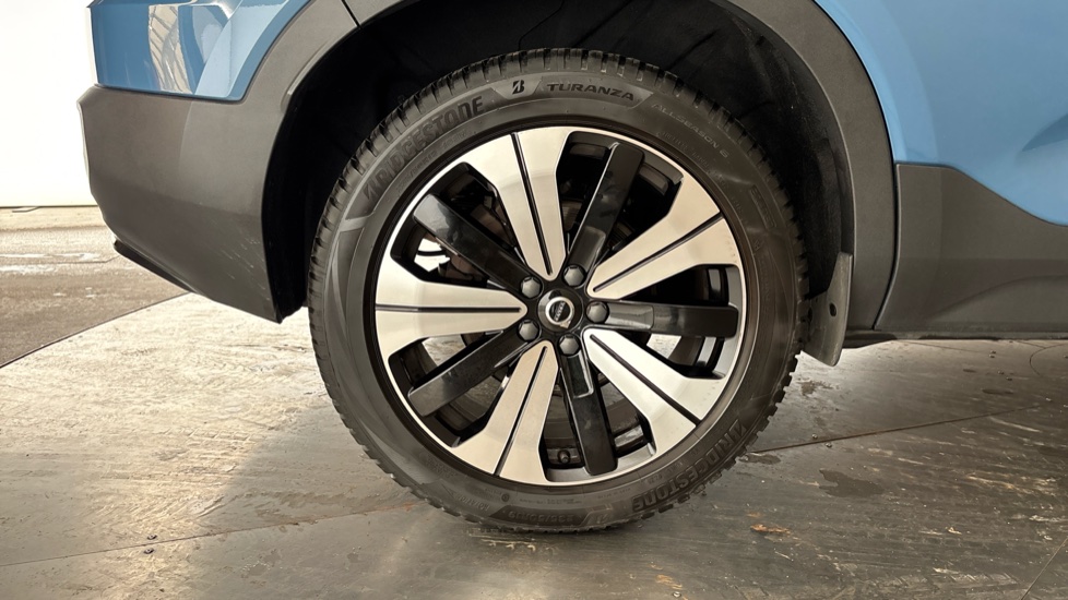 VOLVO XC40 Image 19