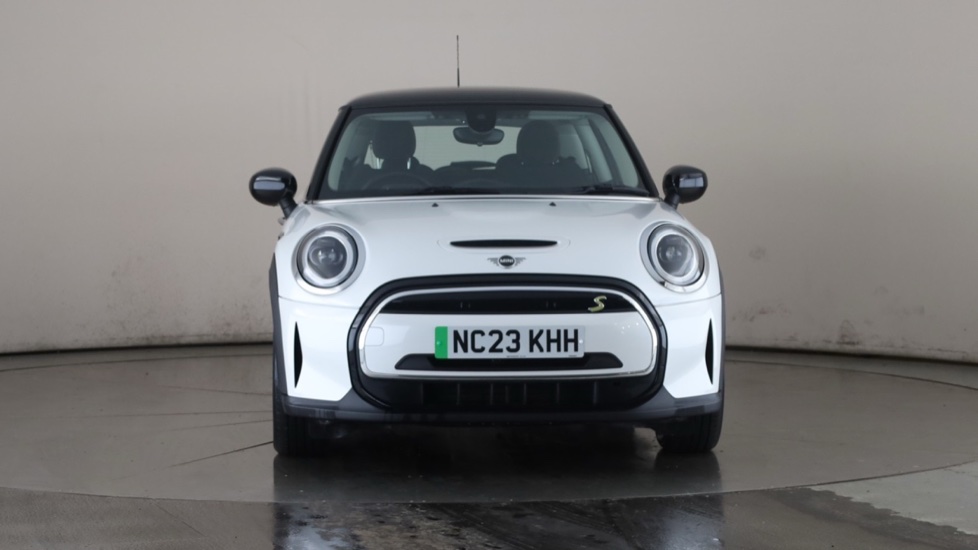 MINI HATCHBACK Image 8