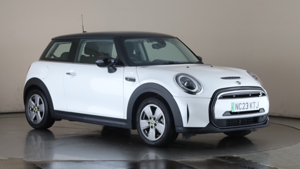 MINI HATCHBACK Image 7