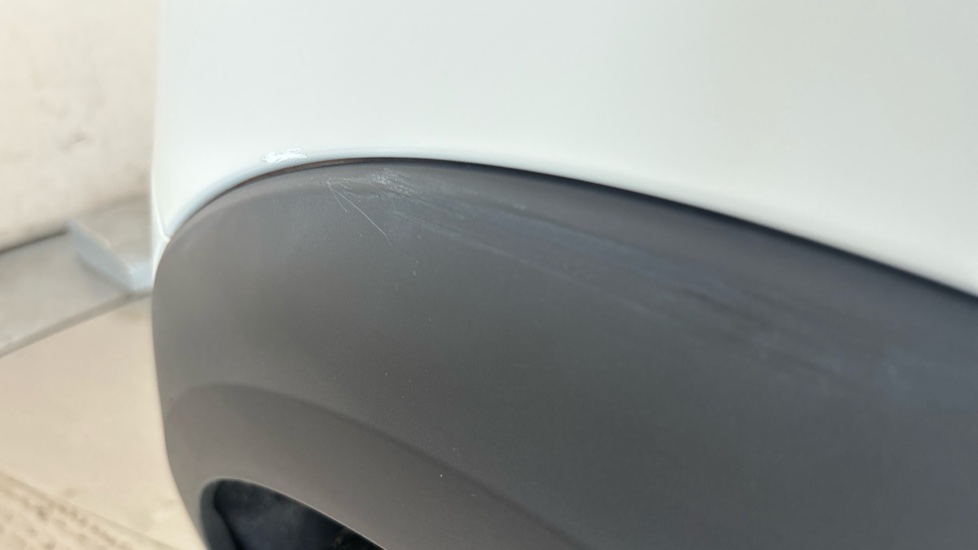 MINI HATCHBACK scratches and scuff