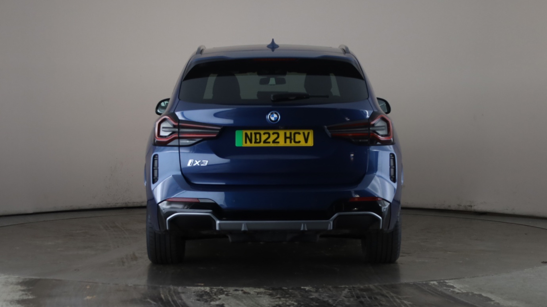 4020677 210kW M Sport 80kWh 5dr Auto