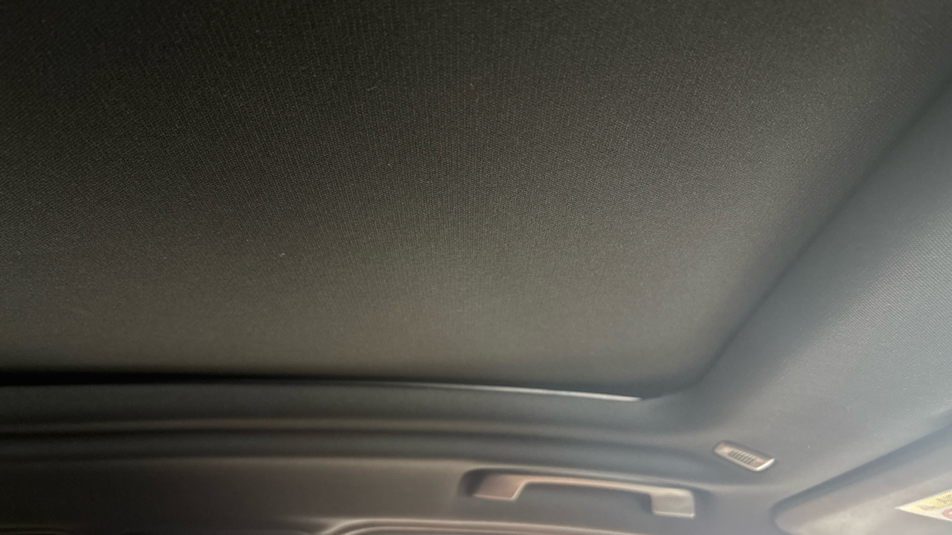 4020677 210kW M Sport 80kWh 5dr Auto