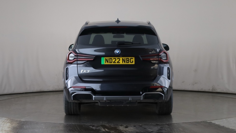 BMW iX3 Image 4