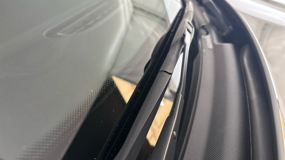 MINI HATCHBACK chips