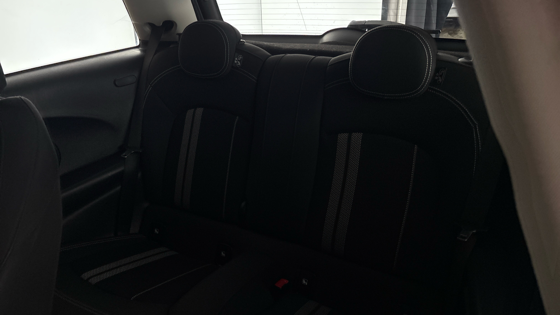 4058607 135kW Cooper S Level 1 33kWh 3dr Auto