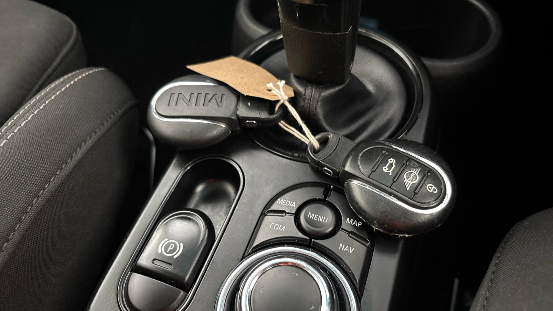 4058607 135kW Cooper S Level 1 33kWh 3dr Auto