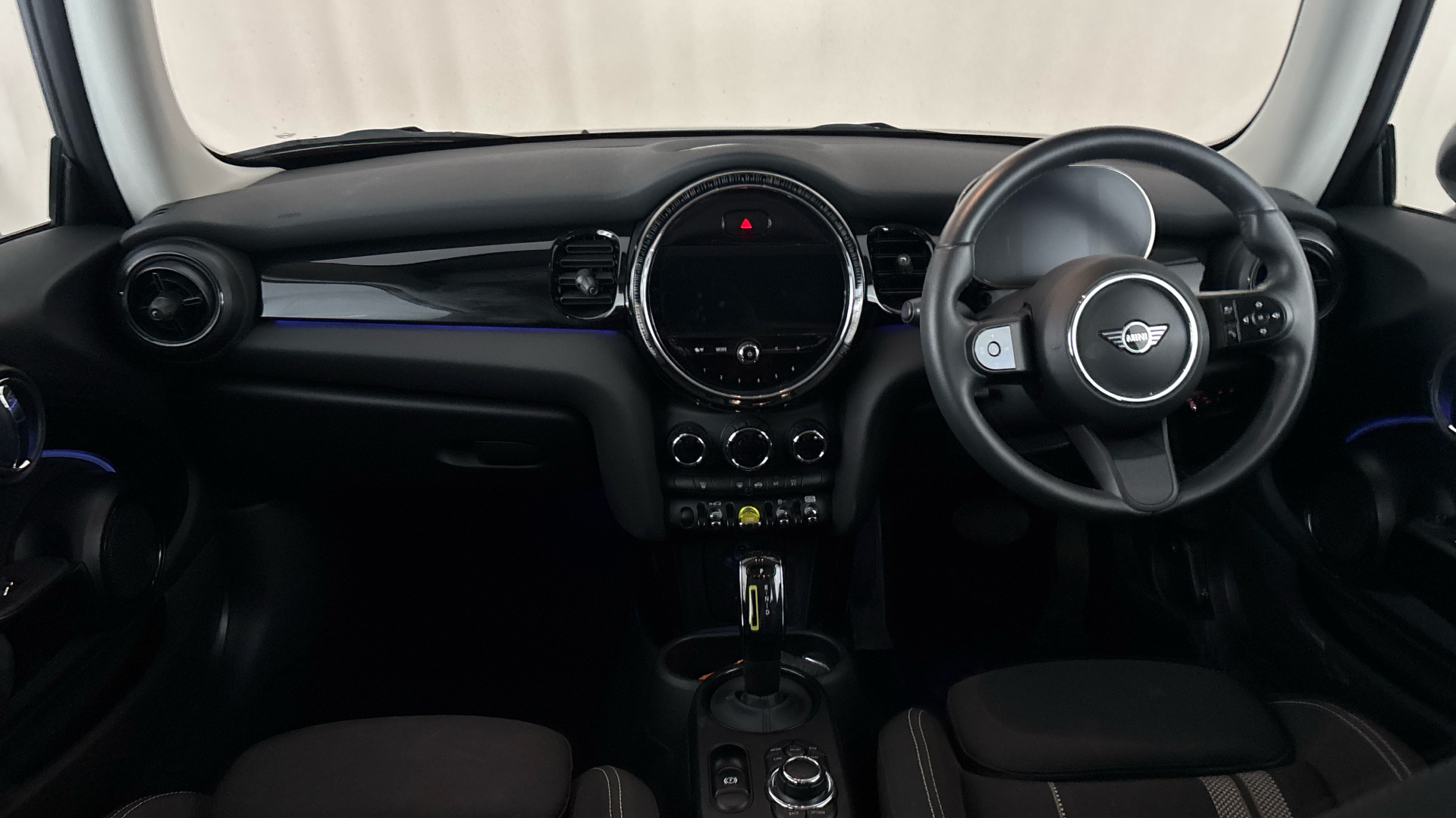 MINI Hatchback 135kW Cooper S Level 1 33kWh 3dr Auto