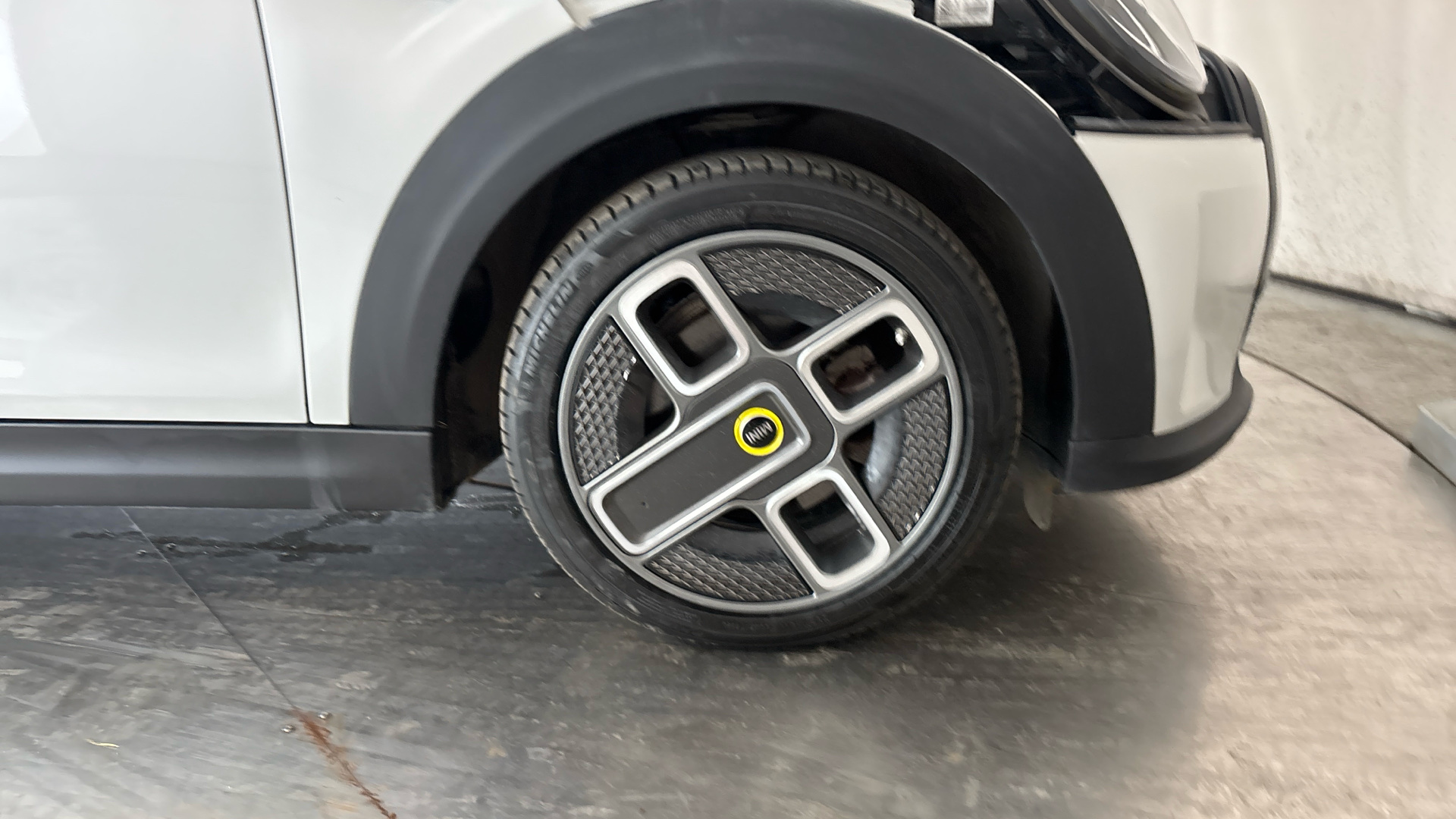 MINI Hatchback 135kW Cooper S Level 1 33kWh 3dr Auto