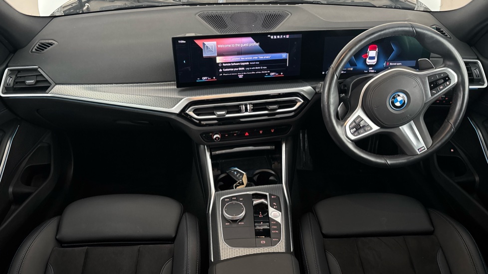 BMW 3 SERIES Image 11