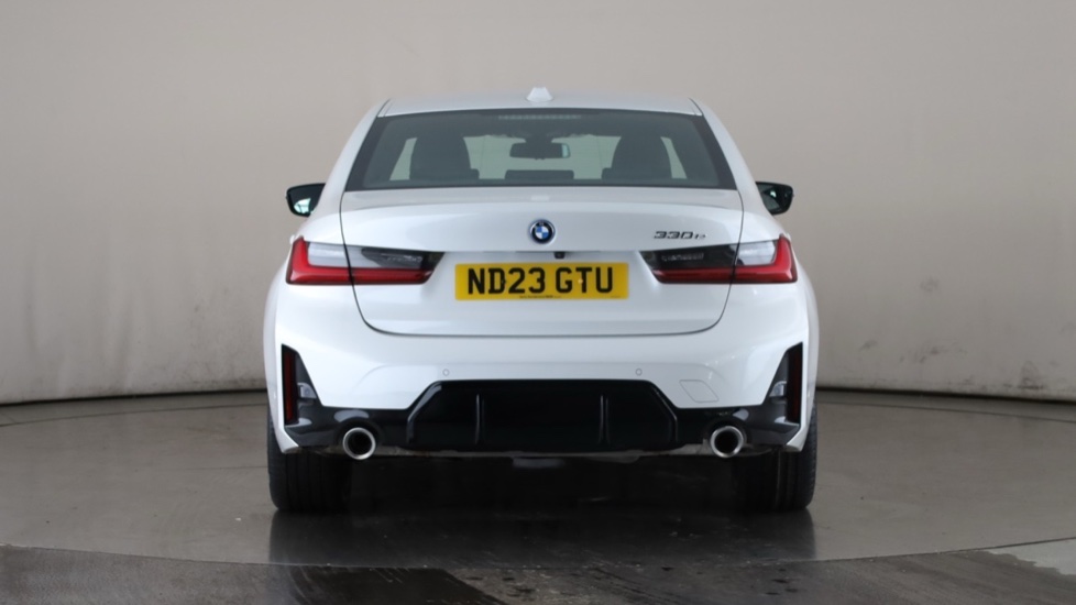 BMW 3 SERIES Image 4