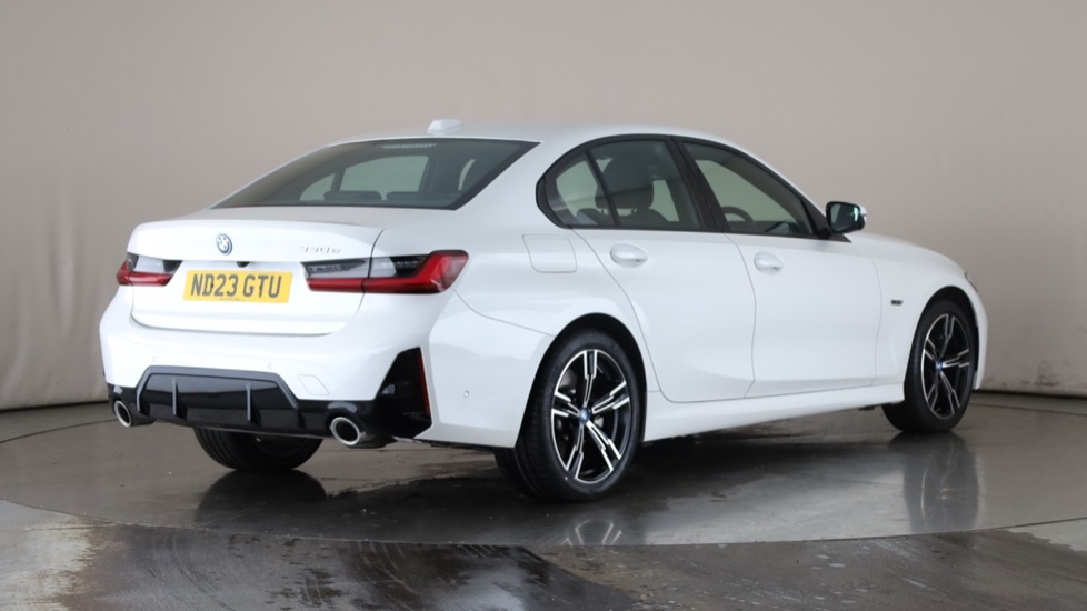 BMW 3 SERIES Image 5