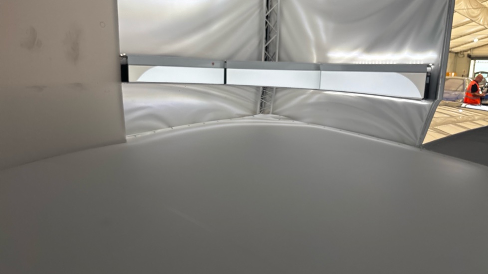 BMW 3 SERIES dent