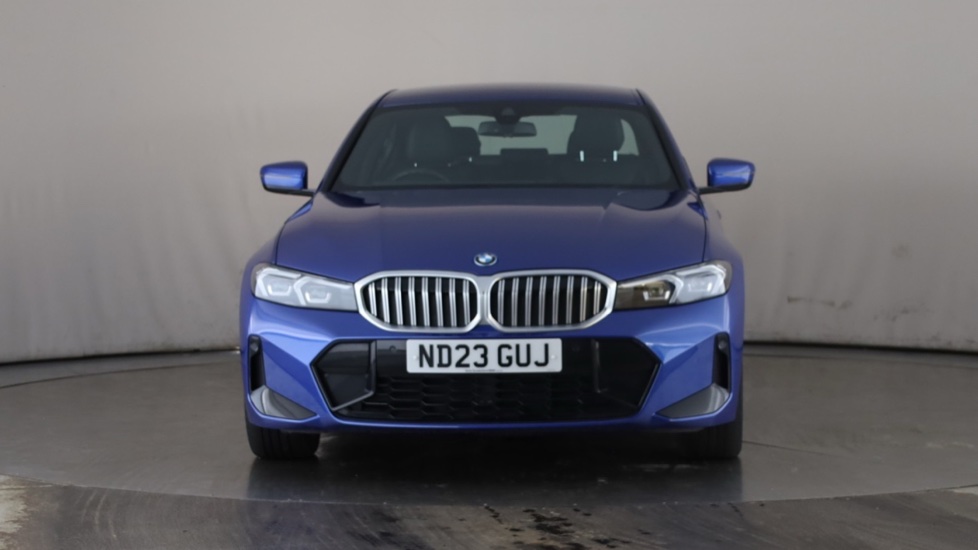 BMW 3 SERIES Image 8
