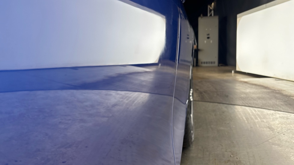 BMW 3 SERIES Dent/paint imperfection