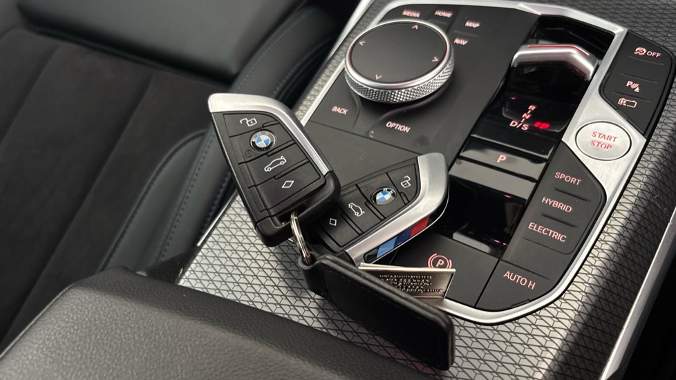 BMW 3 SERIES 2 keys available