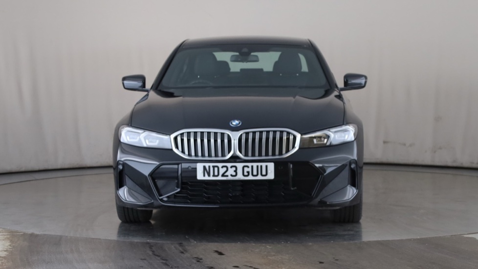 BMW 3 SERIES Image 8