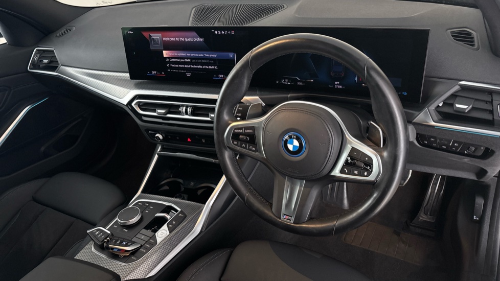 BMW 3 SERIES Image 9