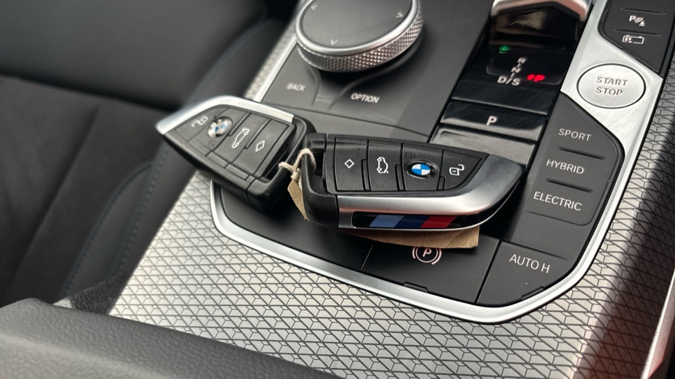 BMW 3 SERIES 2 keys available