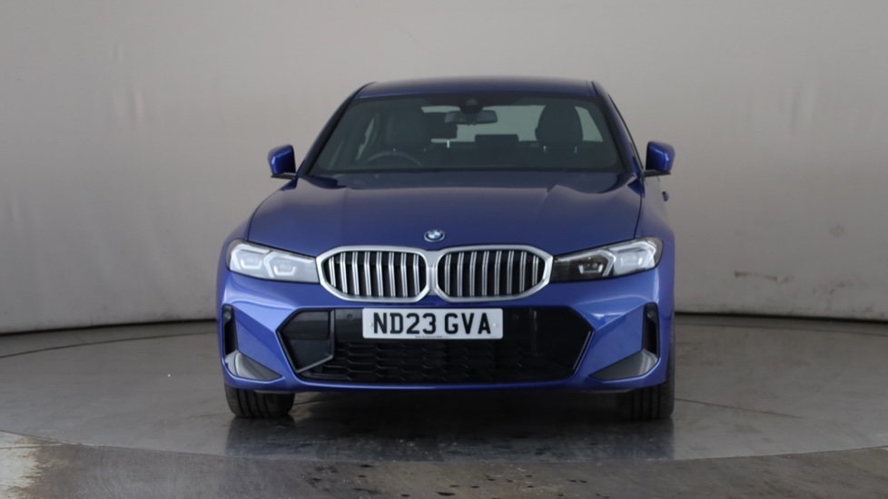 BMW 3 SERIES Image 8