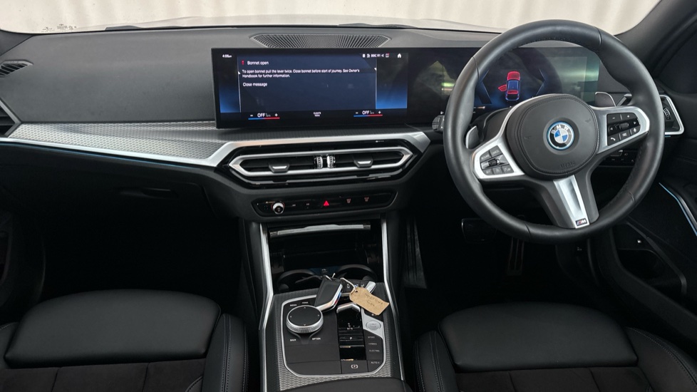 BMW 3 SERIES Image 11