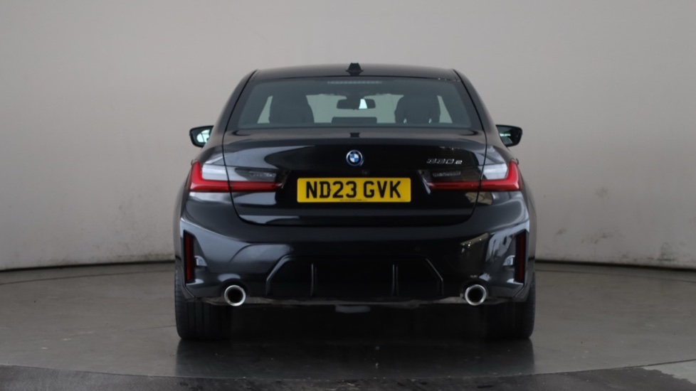 BMW 3 SERIES Image 4