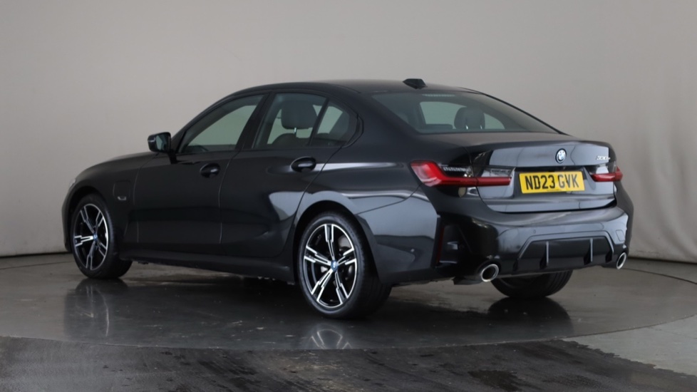 BMW 3 SERIES Image 3