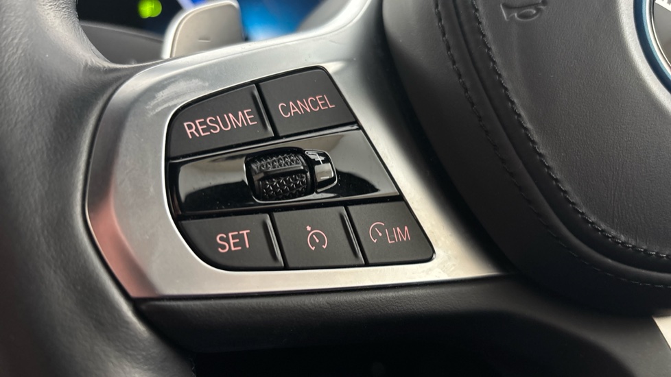 BMW 3 SERIES cruise control