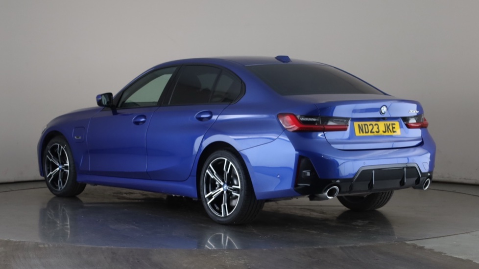 BMW 3 SERIES Image 3