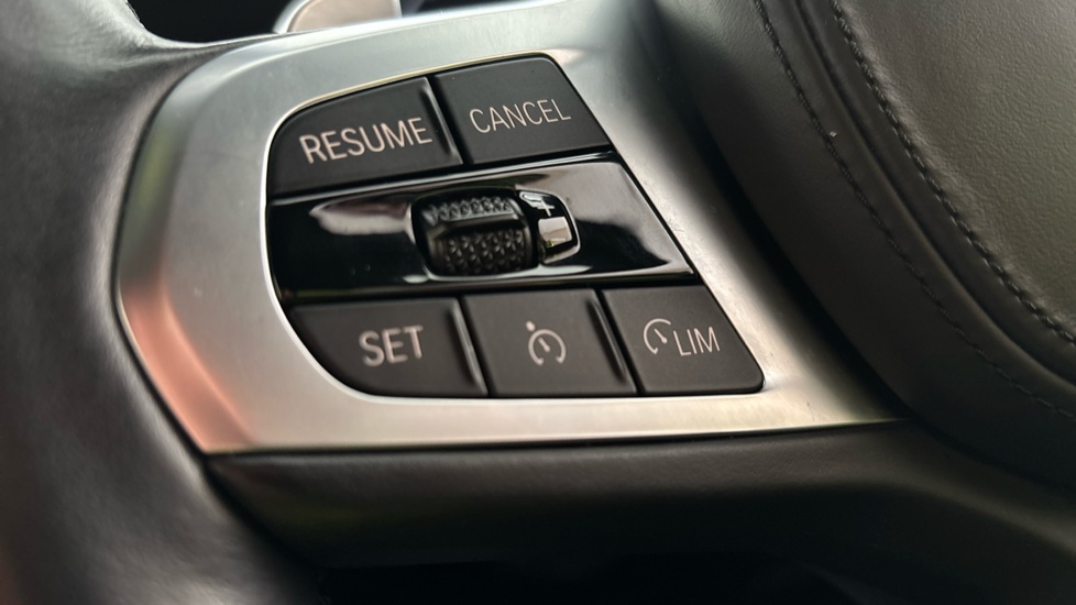 BMW 3 SERIES cruise control