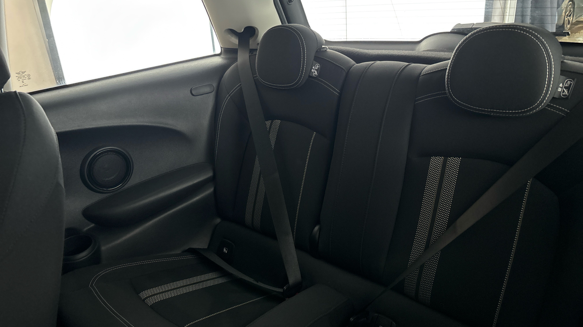 4021004 135kW Cooper S Level 1 33kWh 3dr Auto