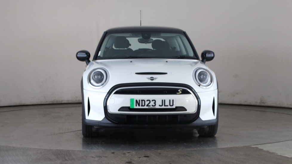 MINI HATCHBACK Image 8
