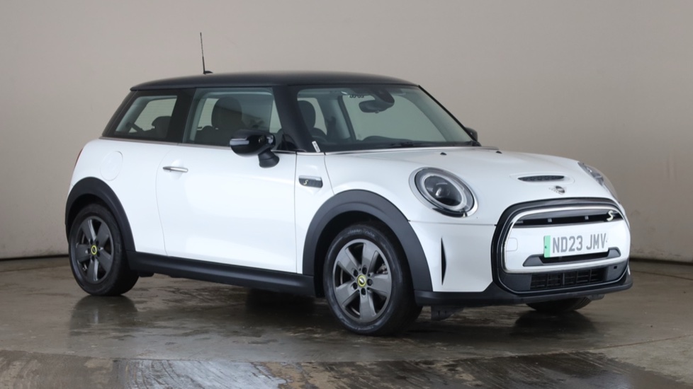 Mini Hatchback Image 7