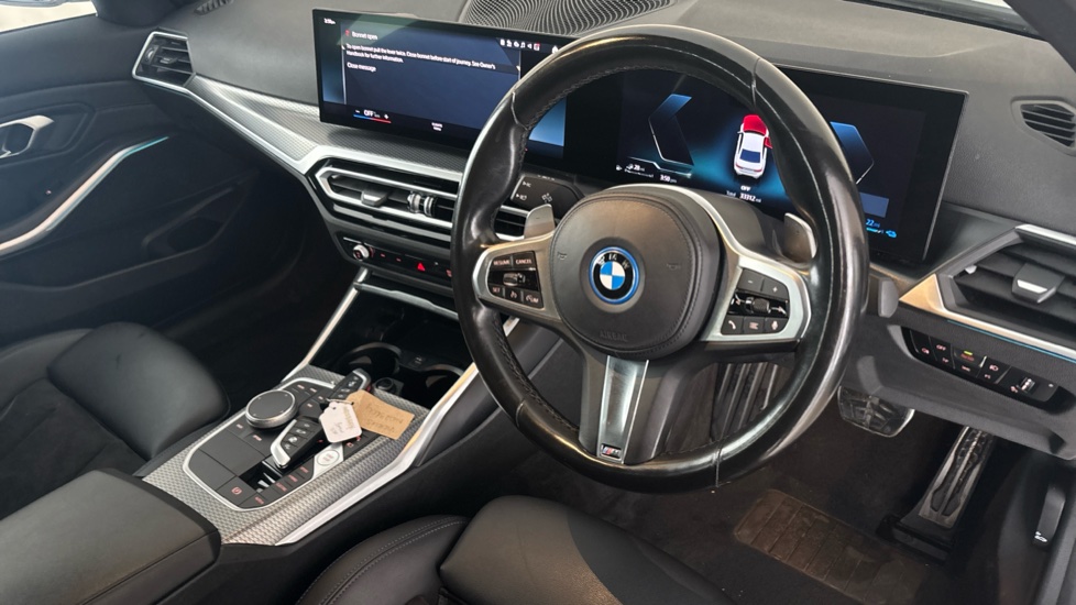 BMW 3 SERIES Image 9