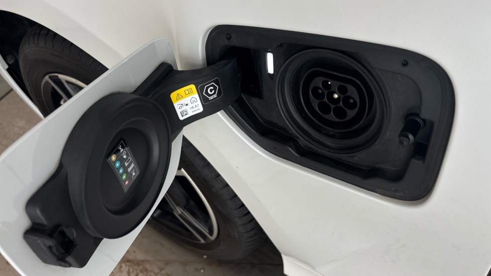 BMW 3 SERIES Image 21