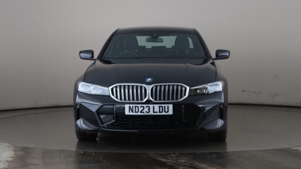 BMW 3 SERIES Image 8