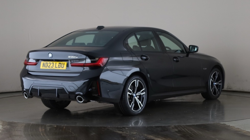 BMW 3 SERIES Image 5