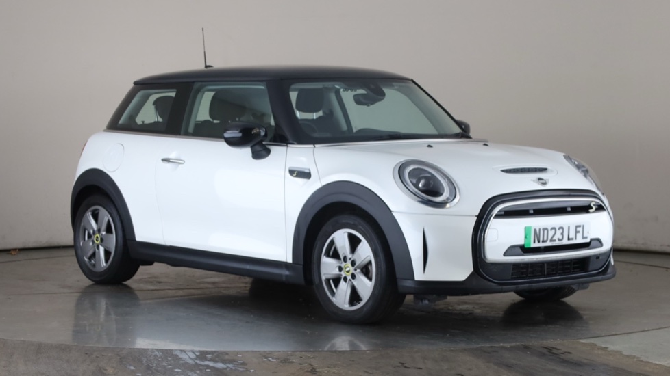 MINI HATCHBACK Image 7