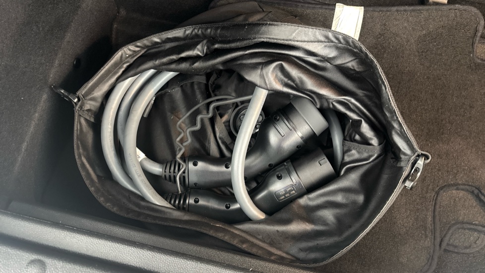 MINI HATCHBACK Image 22