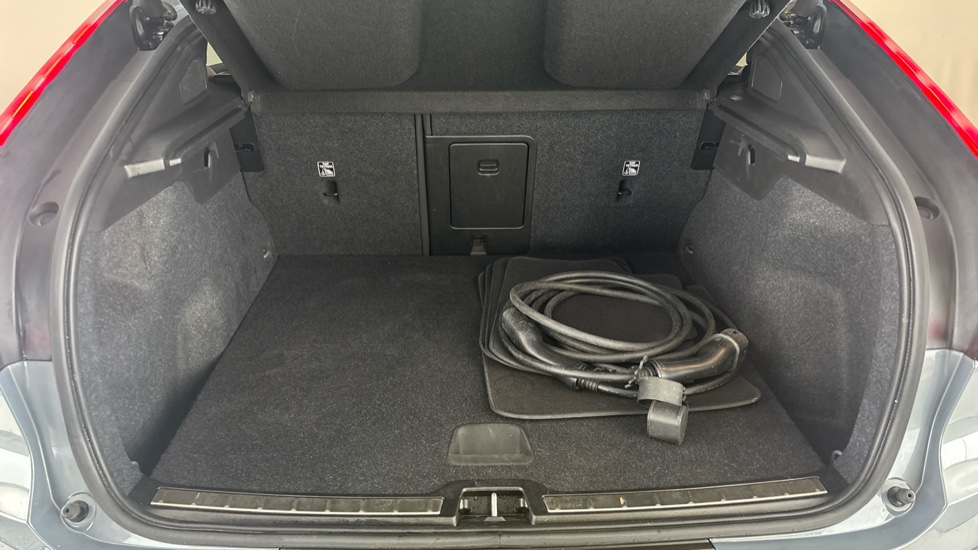 VOLVO C40 Image 15