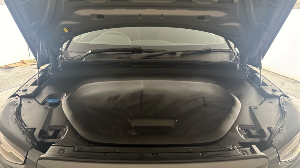 VOLVO C40 Image 16
