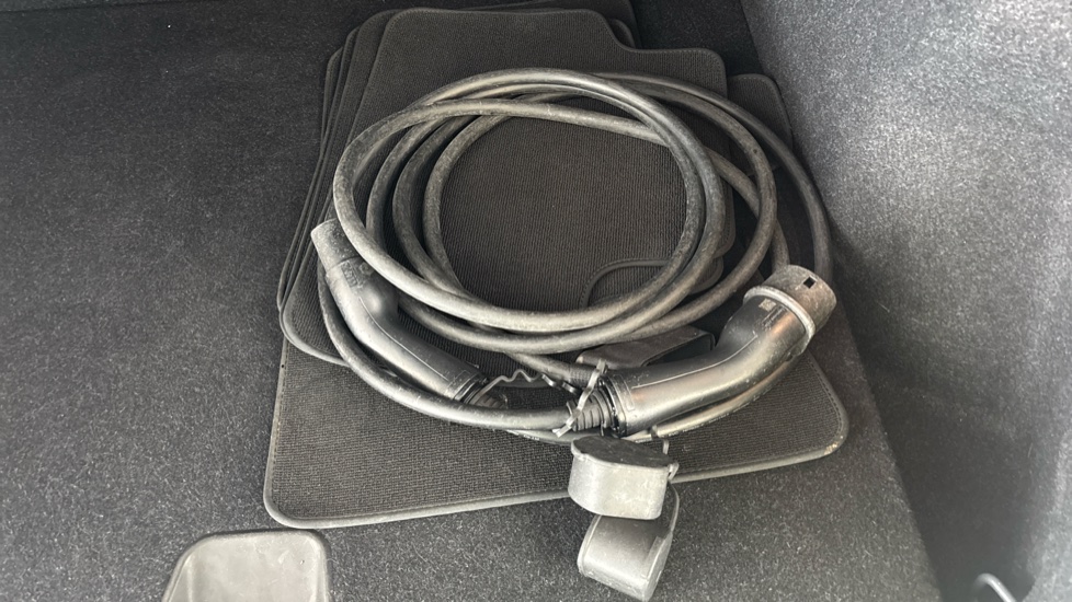 VOLVO C40 Image 22