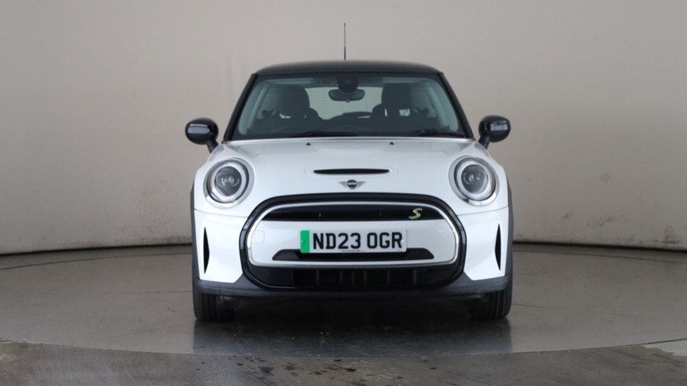 MINI HATCHBACK Image 8